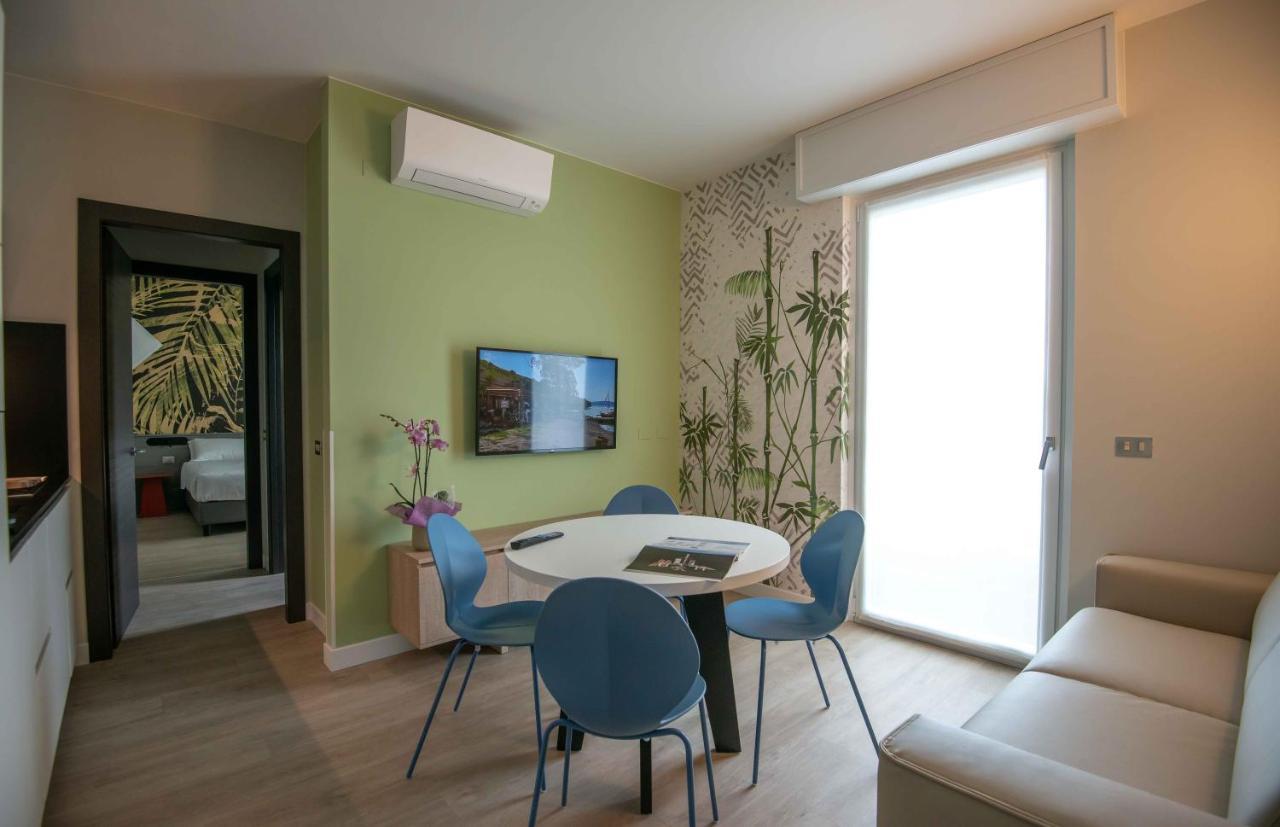 Residence Il Melograno Sirmione Dış mekan fotoğraf