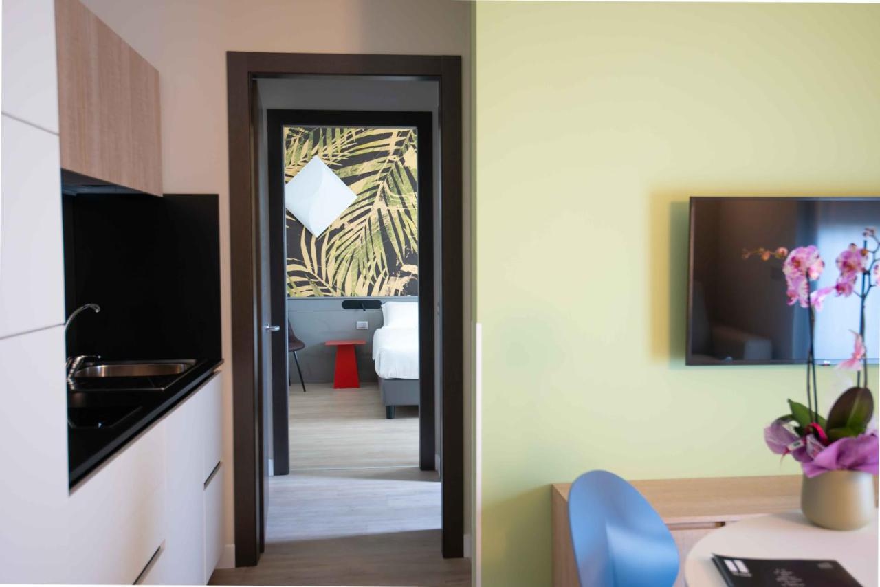 Residence Il Melograno Sirmione Dış mekan fotoğraf